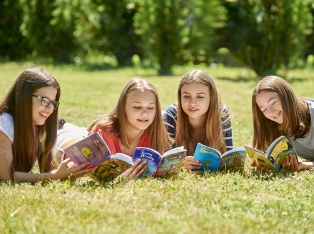Nasz program nauczania uwzględnia potrzeby szkolne